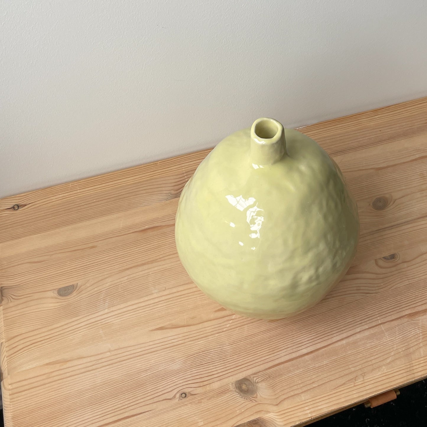 Moon vase